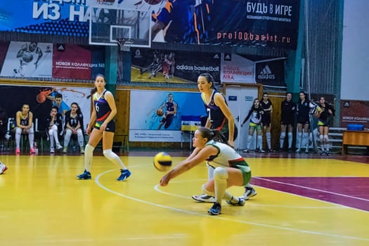 Volleyball professional Anastasia Chalysheva passing